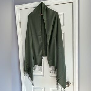 Fattorseta Made In Italy Green Pashmina Scarf Shawl with Fringe